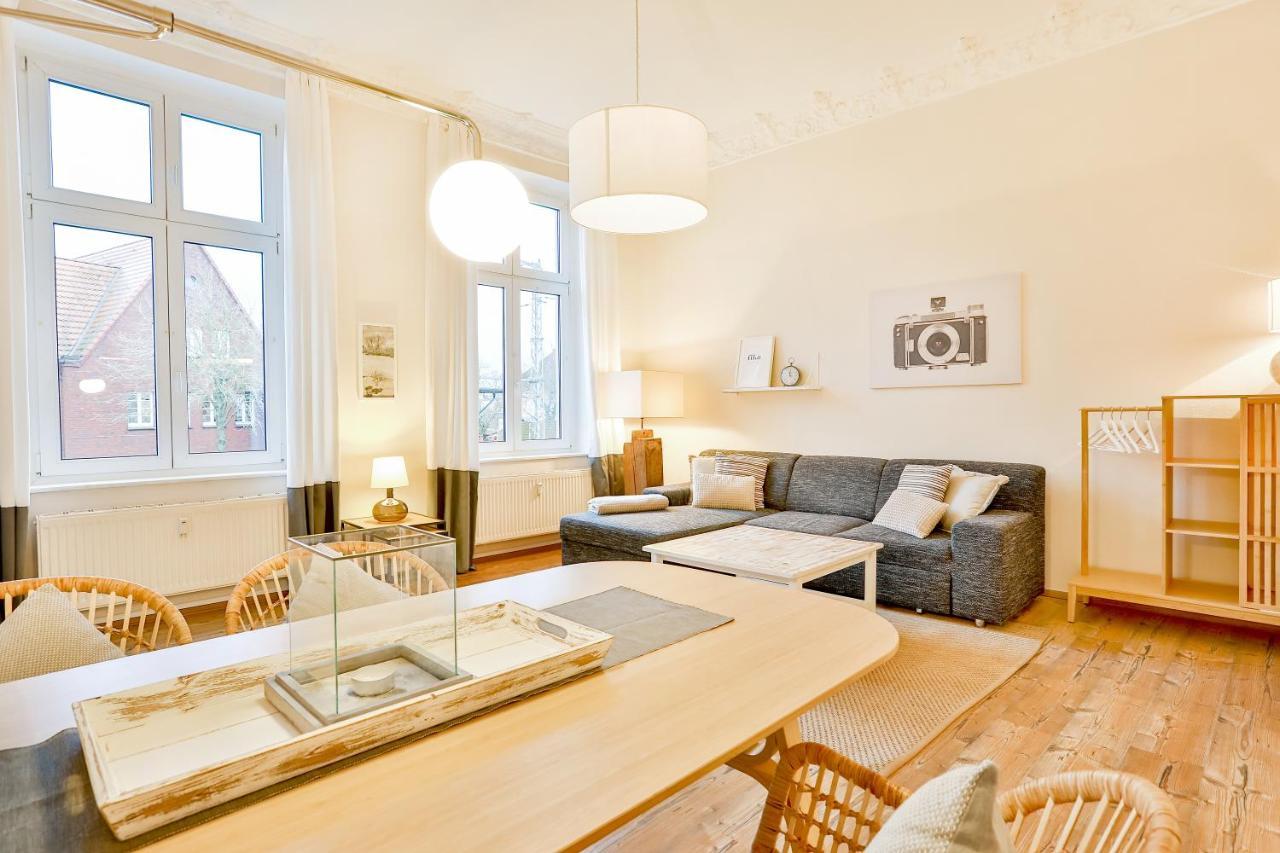 Apartmenthaus Tribseer Damm 6 Stralsund Exterior foto